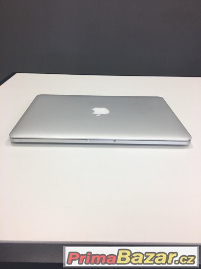 MacBook Pro Retina 13" middle 2014 – fotografie 2