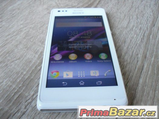Sony Xperia M, 5MPx foto,NFC,4GB,microSD slot. Bílá. – fotografie 3