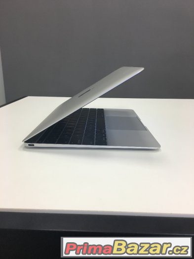 MacBook Retina 12" Silver – fotografie 3