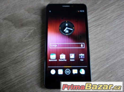 Alcatel One Touch Idol - OT-6030D, top stav. – fotografie 1