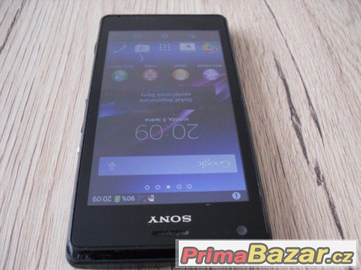 Sony Xperia M, 5MPx foto,NFC,4GB,microSD slot. Černá. – fotografie 3