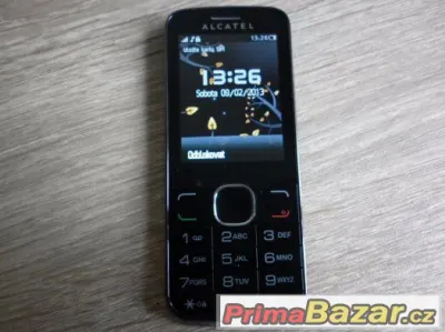 Alcatel 2005X, 2MPx,klasický tlačítkový telefon.
