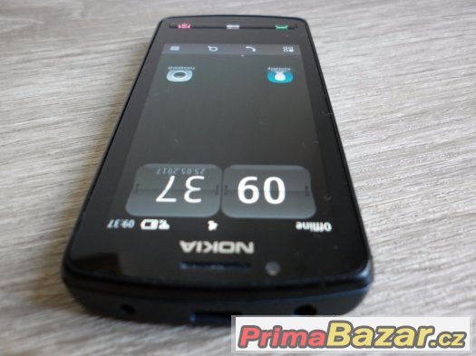Nokia 700, 5MPx, Symbian, slot na microSD, stav nového tel. – fotografie 5