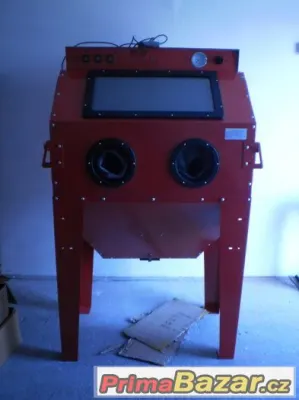 PÍSKOVACÍ BOX 350L