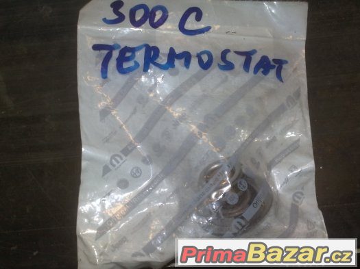 Chrysler 300 C termostat – fotografie 1