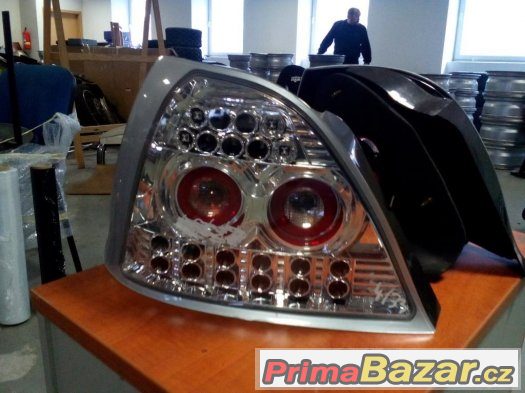 Zadní čiré LEd světlomety na ROVER 200, 25 a MG ZR – fotografie 3
