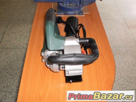 Drážkovací fréza 2450w ZÁRUKA 2 ROKY – fotografie 3