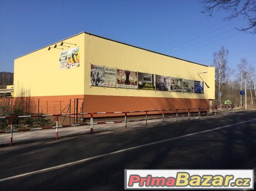 Budova téměř nová k podnikání - kanceláře, sklady, spa – fotografie 3