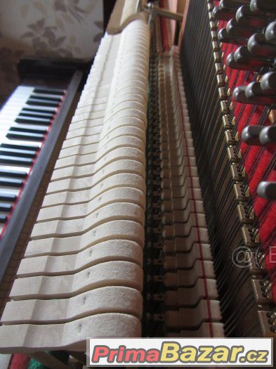 Prodám piano PETROF koupeno nové, nepoužívané – fotografie 2