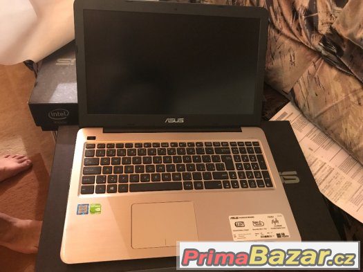 prodam ASUS F556UQ-DM954T, zlatá – fotografie 5