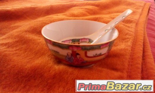 Porcelánová miska – fotografie 2