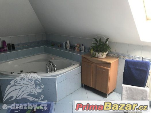 Rodinný dům 7+1, o užitné ploše 320m2, Rychnov nad Kněžnou, – fotografie 5