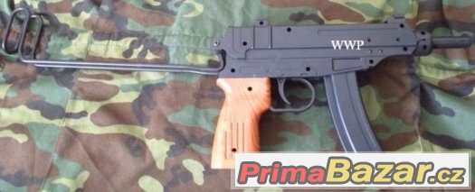 Airsoft replika československého samopalu ŠKORPION – fotografie 4