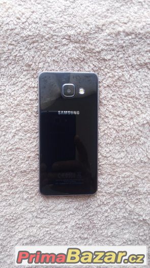Samsung Galaxy A3 16GB 2016 Black – fotografie 4