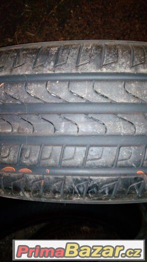 2x pneu 8mm 215 65 17 99V Pireli jako nové – fotografie 2