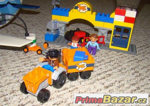 Lego Duplo 5595 Letiště – fotografie 2