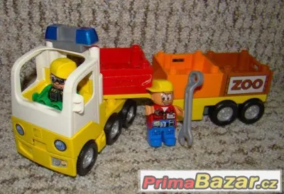 Lego Duplo Tahač s Návěsem a Korbami III