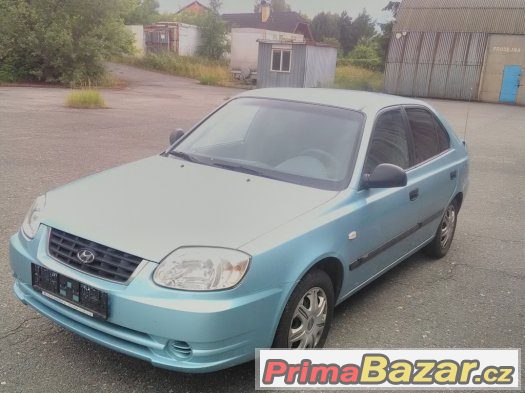 TOP STAV Hyundai Accent 1.3 BENZÍN KLIMA R.V. 10/2005 – fotografie 1
