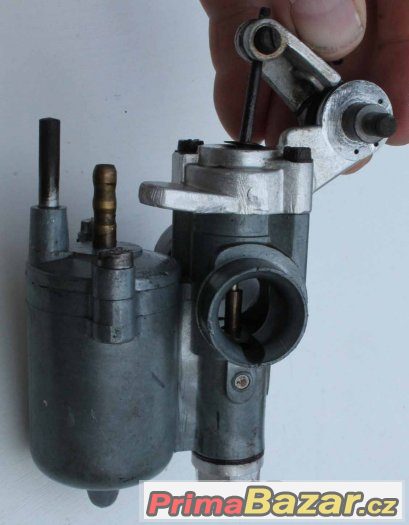 Karburátor na stabilní motor – fotografie 5