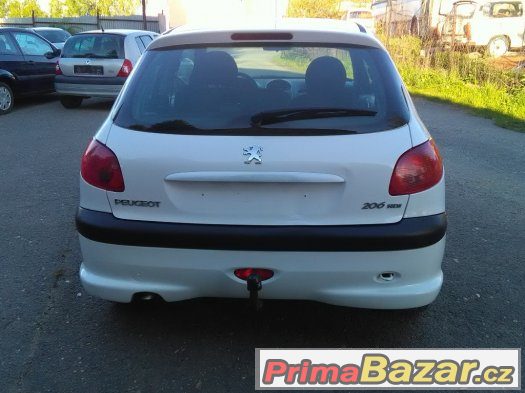 Peugeot 206 1.4 HDi Petit Filou r.v. 11/2008 – fotografie 4