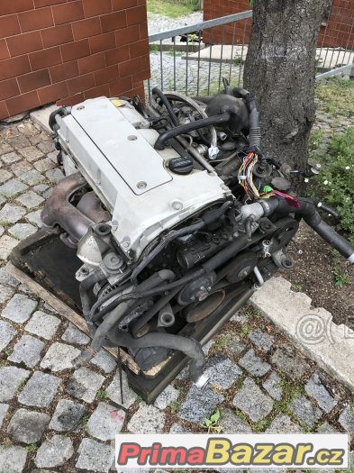 díly motoru na mercedes CL 203 coupe – fotografie 2