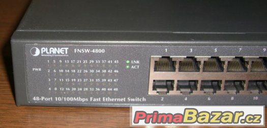 48-Port Fast Ethernet Switch PLANET FNSW-4800 – fotografie 3