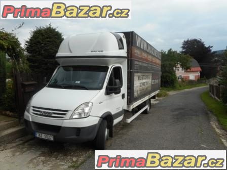 Iveco Daily rok výroby 2010, valník s plachtou 6140 x 2290