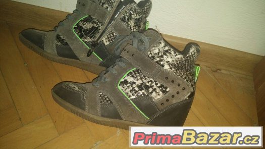 sneakersy Tamaris.vel 40 – fotografie 1