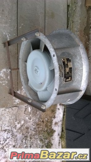 starší ventilátor výroba NDR – fotografie 2