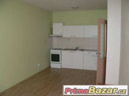 Pronájem NOVOSTAVBY 2+kk, lodžie,gar.stání,Pardubice-Slovany – fotografie 1