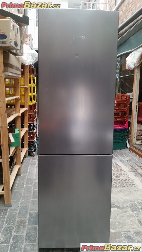 Prodam NOVOU kombi ledniku / mrazak BOSCH MODEL KGN36VL35G