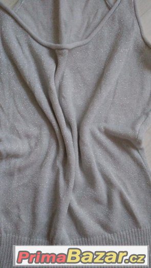 Novy trpytivy top – fotografie 2