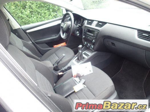 Škoda Octavia 1.6TDi ELEGANCE Koup.ČR,1.majitel,XENONY TOP – fotografie 4