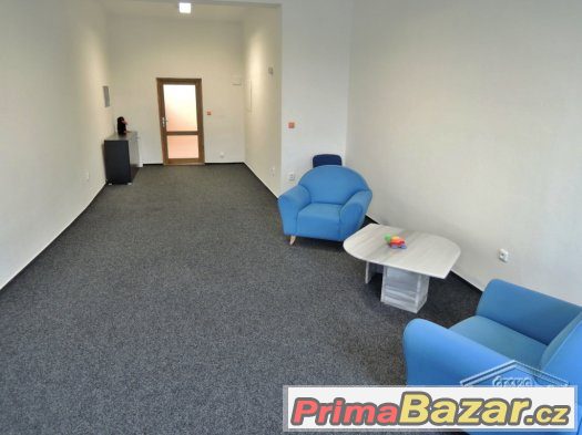 Pronájem Obchod, 45 m2, Nový Jičín, Masarykovo náměstí – fotografie 1