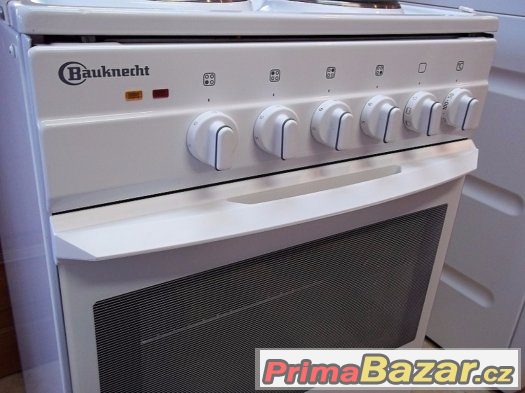 Sporák BAUKNECHT šíře 50 cm horkovzduch – fotografie 3