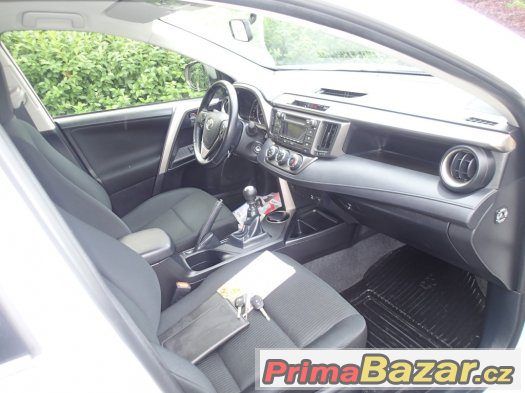 Toyota Rav4 2.0D4DPower 4x4 Koup.ČR,1majitel,Záruka 3roky – fotografie 4