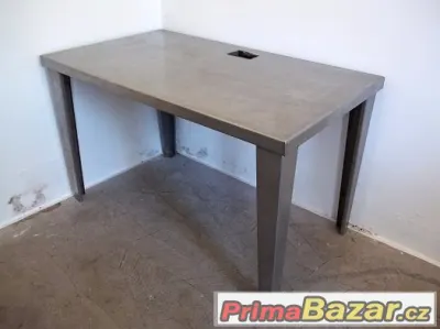 GASTRO nerezový stůl 81 x 140,5 x 85 cm