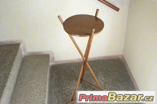 KRÁSNÝ, PŮVODNÍ NEPOŠKOZENÝ KVĚTINOVÝ STOJAN – fotografie 2