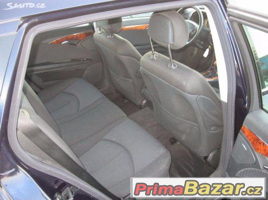 Mercedes Benz E – fotografie 2