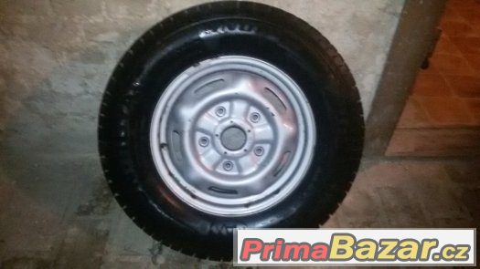 Pneu Ford Tranzit Uniroyal 215/75 R 16C M+S 113/111 R 70PS – fotografie 1