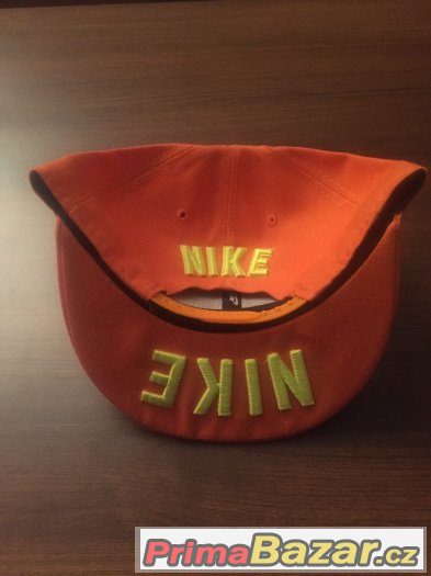 Kšiltovka Snapback Nike – fotografie 2