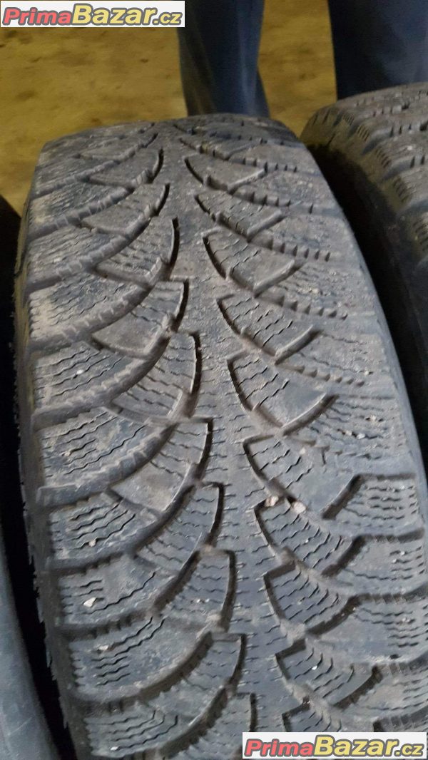 pneu sada Vraník 90% vzorek dot2714 205/55 r16