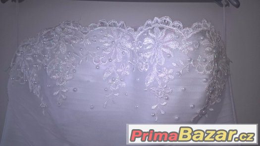 prodám sv. šaty, tylová balonová sukně, výšivka s perličkami – fotografie 5