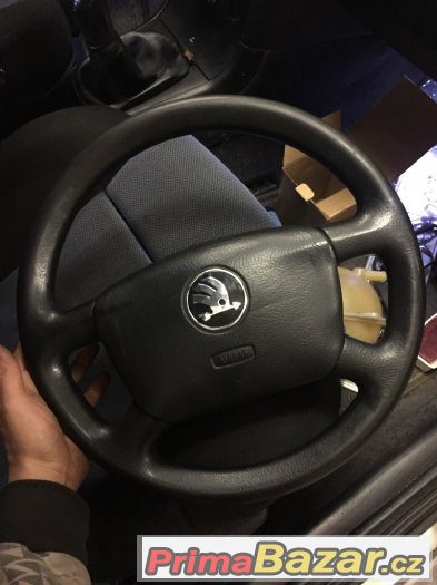 Volant octavia 1 – fotografie 1