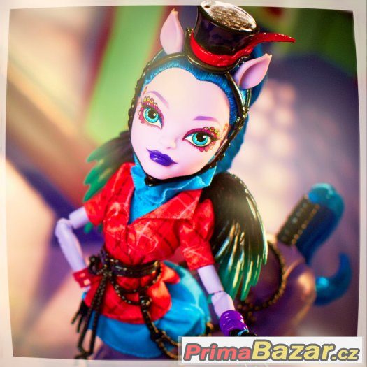 PANENKA MONSTER HIGH Monstrozní splynutí AVEA TROTTER – fotografie 4