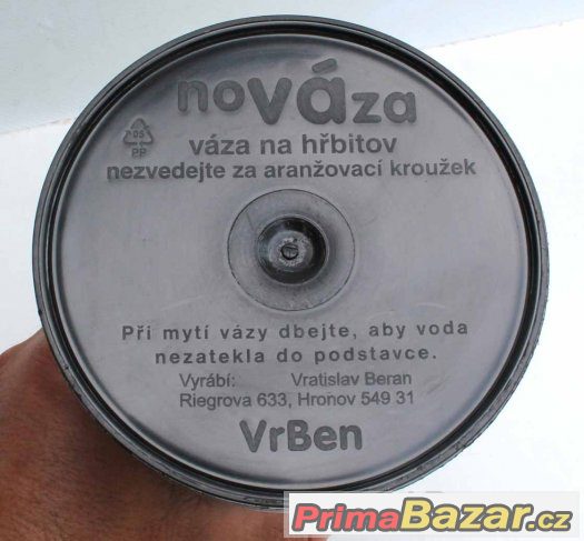 Hřbitovní váza kalich - těžká – fotografie 4