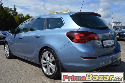 Opel Astra 1.4 T 1. MAJ., SPORTS TOURER – fotografie 4