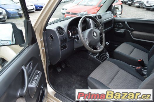 Suzuki Jimny 1.5 DDiS 4x4, TAŽNÉ ZAŘÍZENÍ – fotografie 5