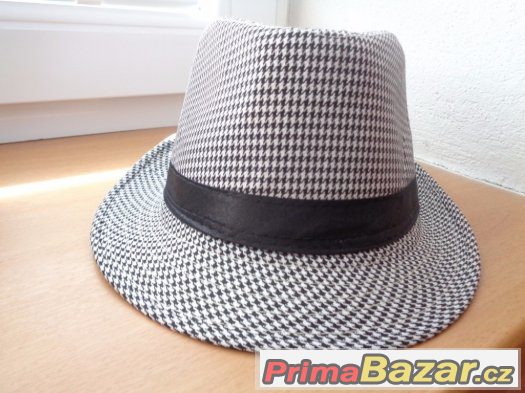 Černobílý klobouk-UNISEX – fotografie 1
