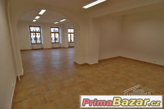 Pronájem Komerční prostory, Nový Jičín, Masarykovo náměstí – fotografie 2